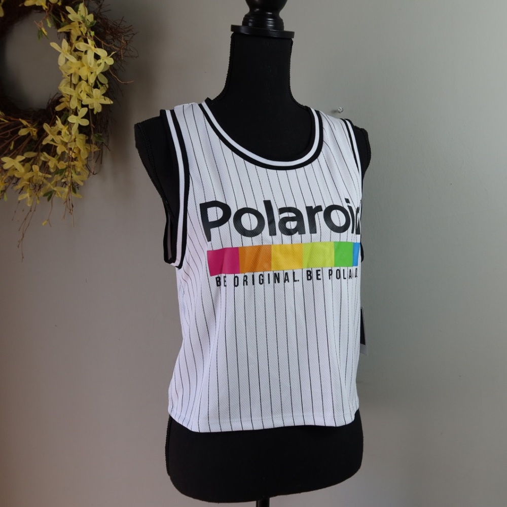 Polaroid top